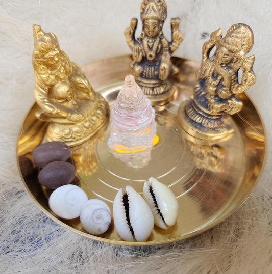 Wealth And Prosperity Ganesh, Laxmi, Kuber, Shree Yantra, Lotus Seed, Conch Shell