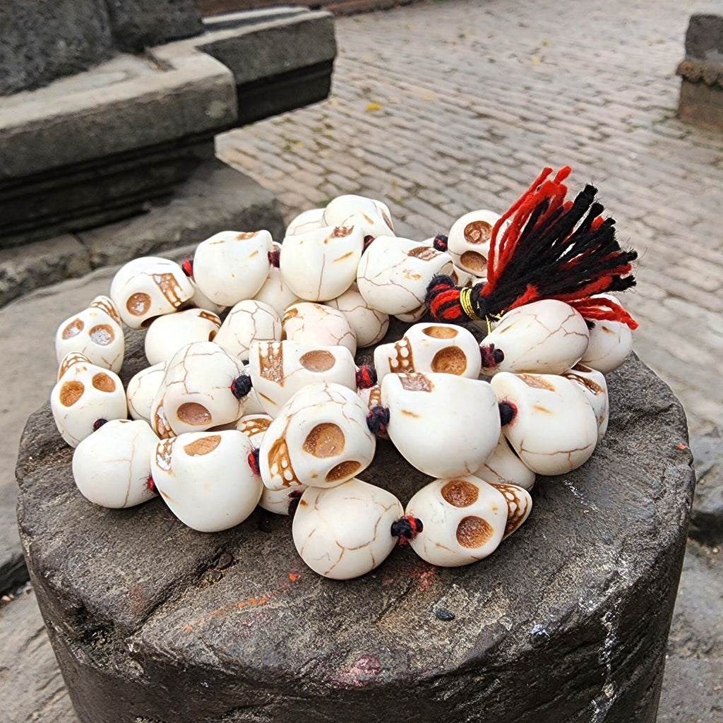 White Howlite Skull Meditation Yoga Beads, Ma Kali Prayer Beads