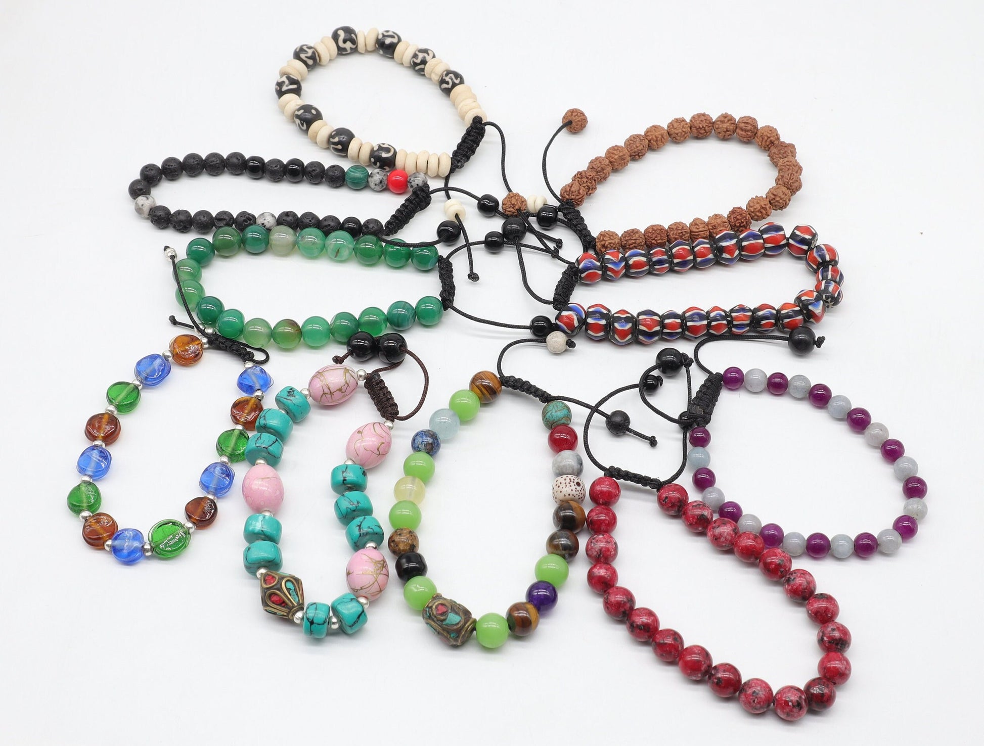 Natural Handmade Crystal Healing Bracelets Adjustable Unisex Bracelet in Bulk For Gifting