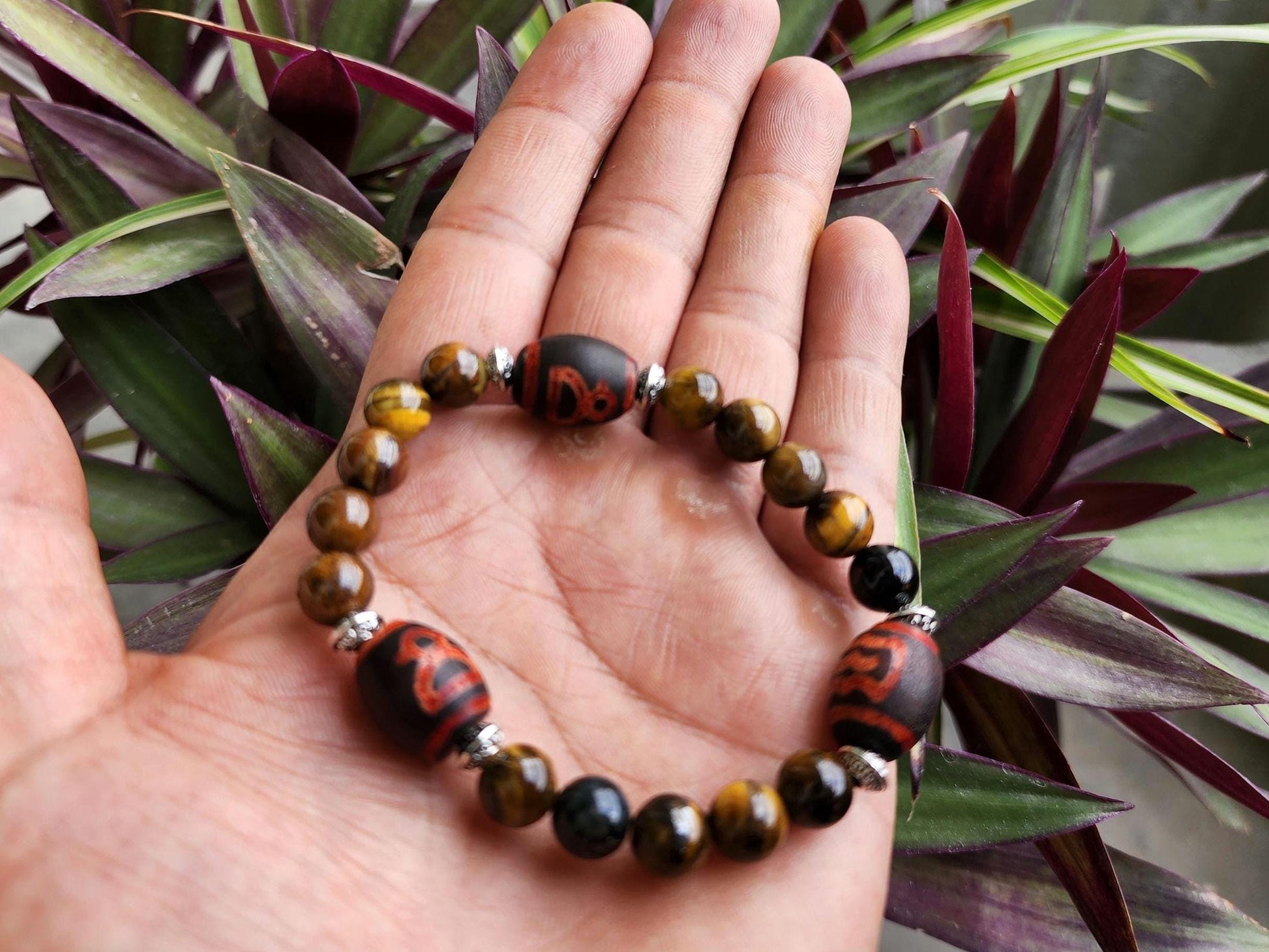 Dzi Beads And Tiger's Eye Stone Bracelet