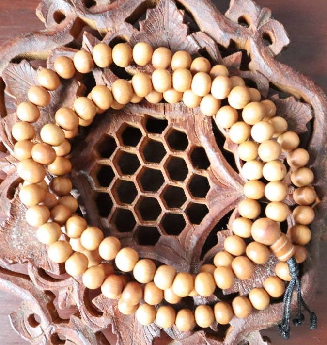 Sandalwood Mala Necklace 8mm with 108+1 beads