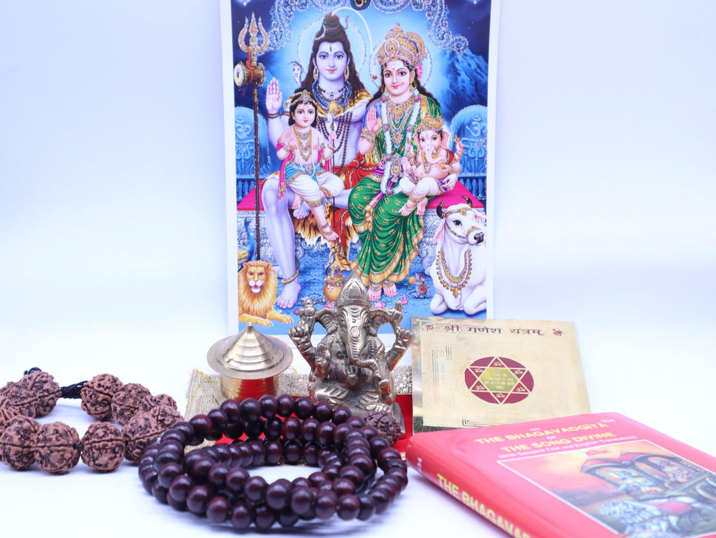 Om Ganesh Divine Gift Box