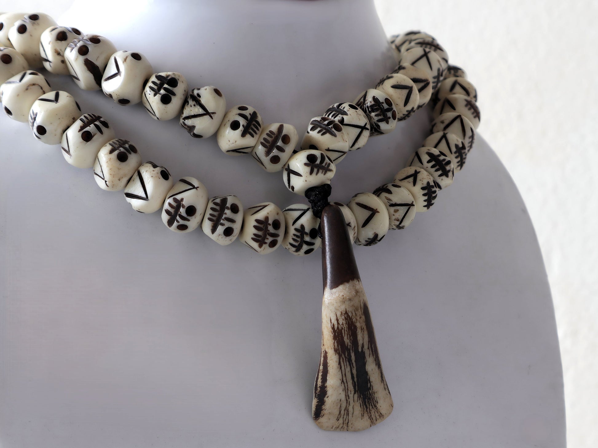 Tibetan White Japa Mantra Mala