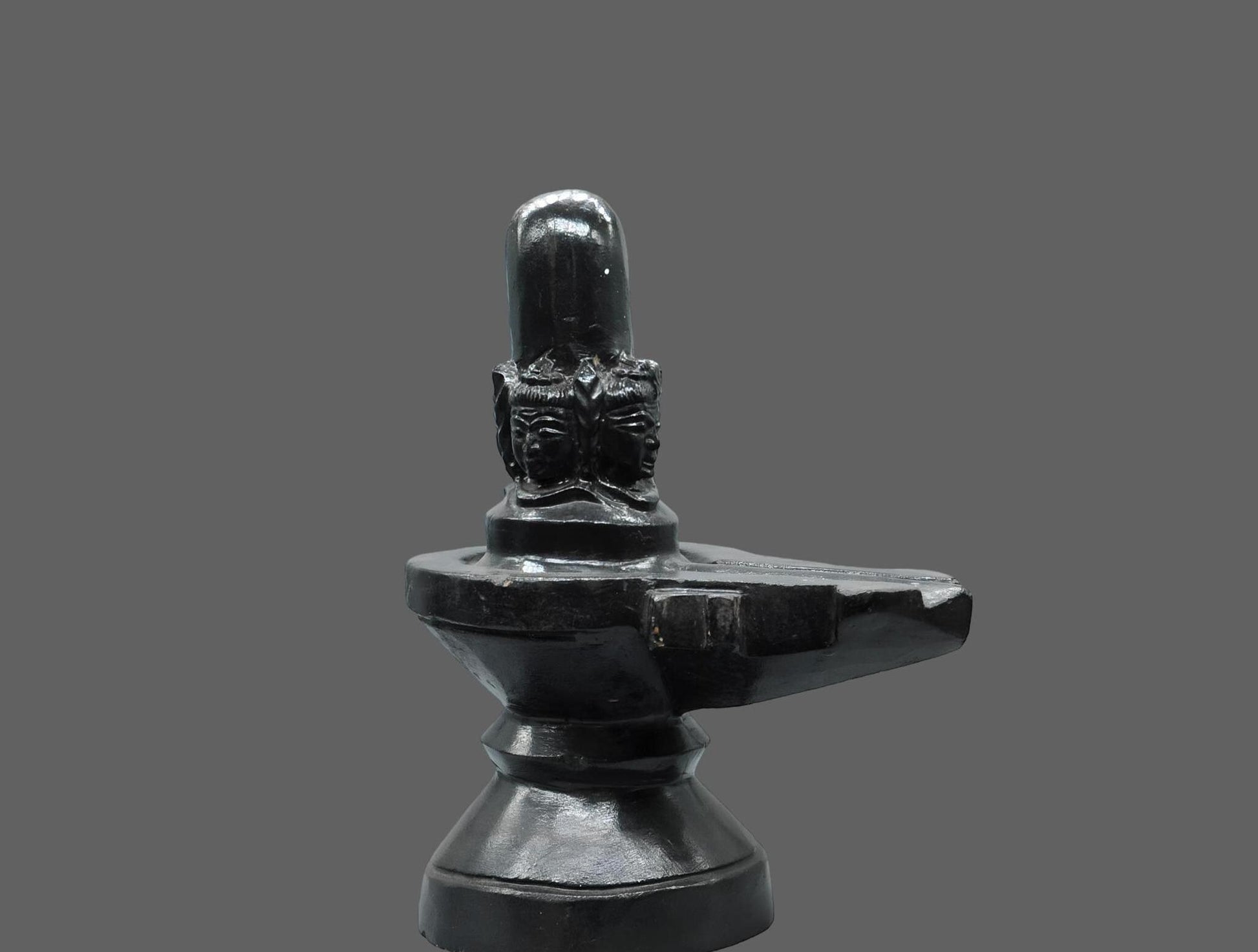 Chaturmukhlinga: Sacred Four-Faced Shiva Linga
