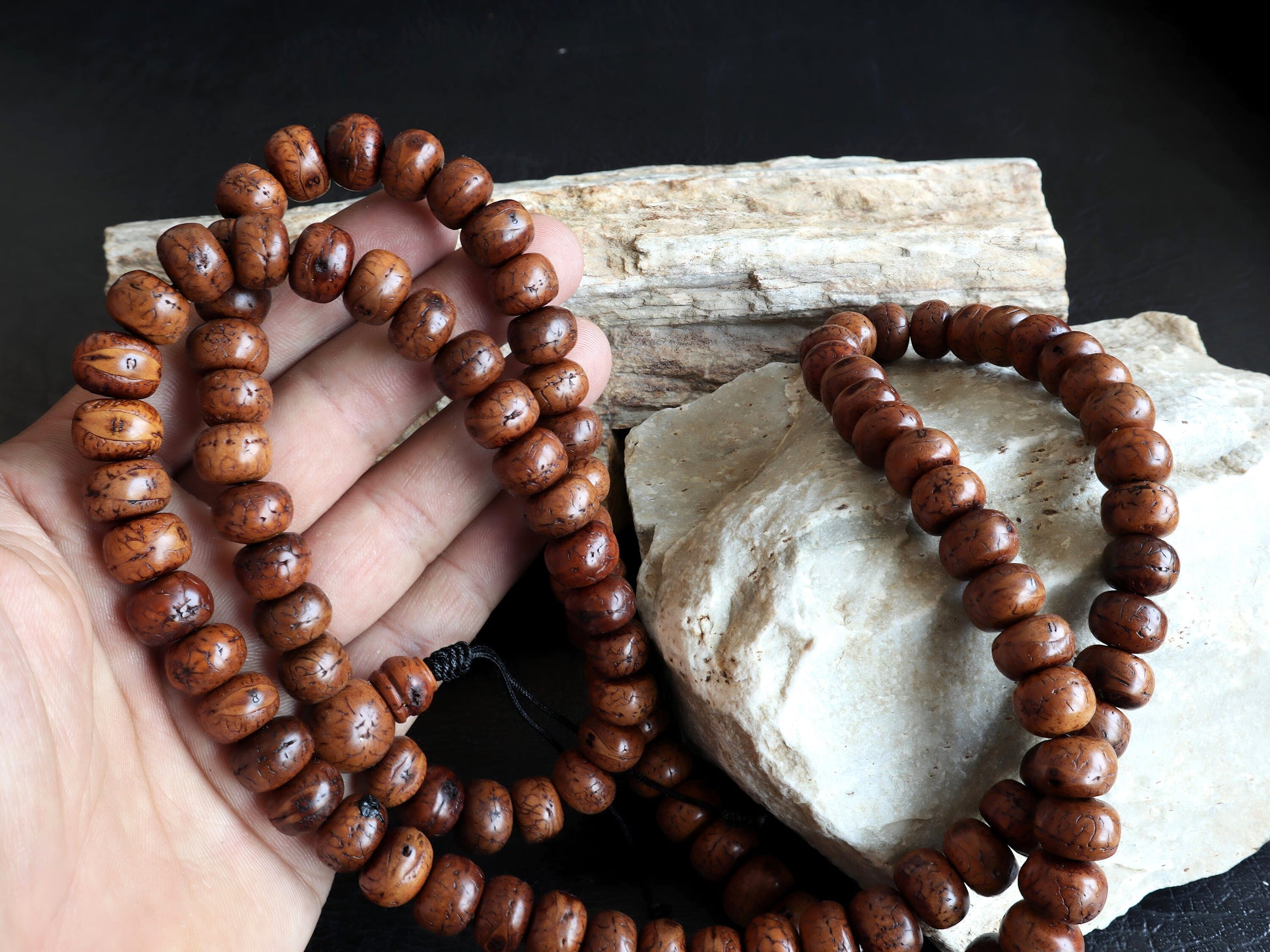 Premium Bodhi Bead Mala - Natural Buddhachitta Japa Prayer Beads From Nepal, Buddha 108 Bead Mala For Meditation & Yoga, Free Bodhi Bracelet
