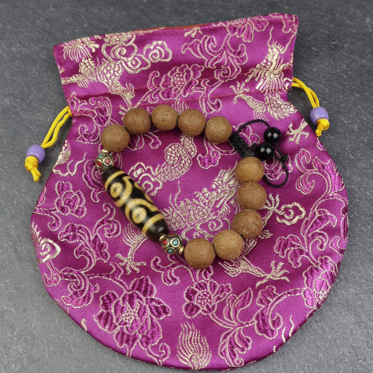 Buddha Chitta Bracelet With 7-Eye Dzi Bead, Himalayan Meditation Beads