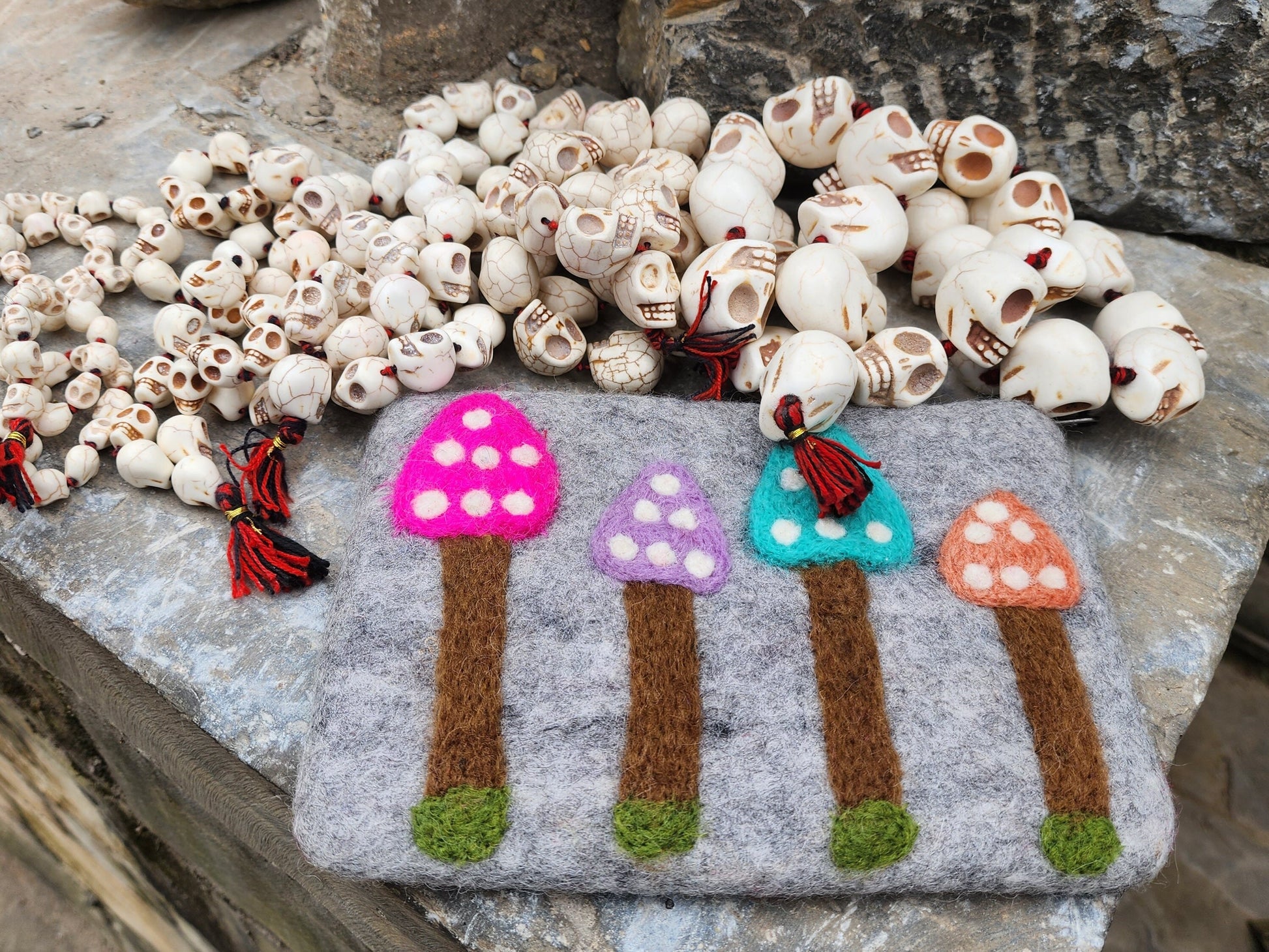 White Howlite Skull Meditation Yoga Beads, Ma Kali Prayer Beads