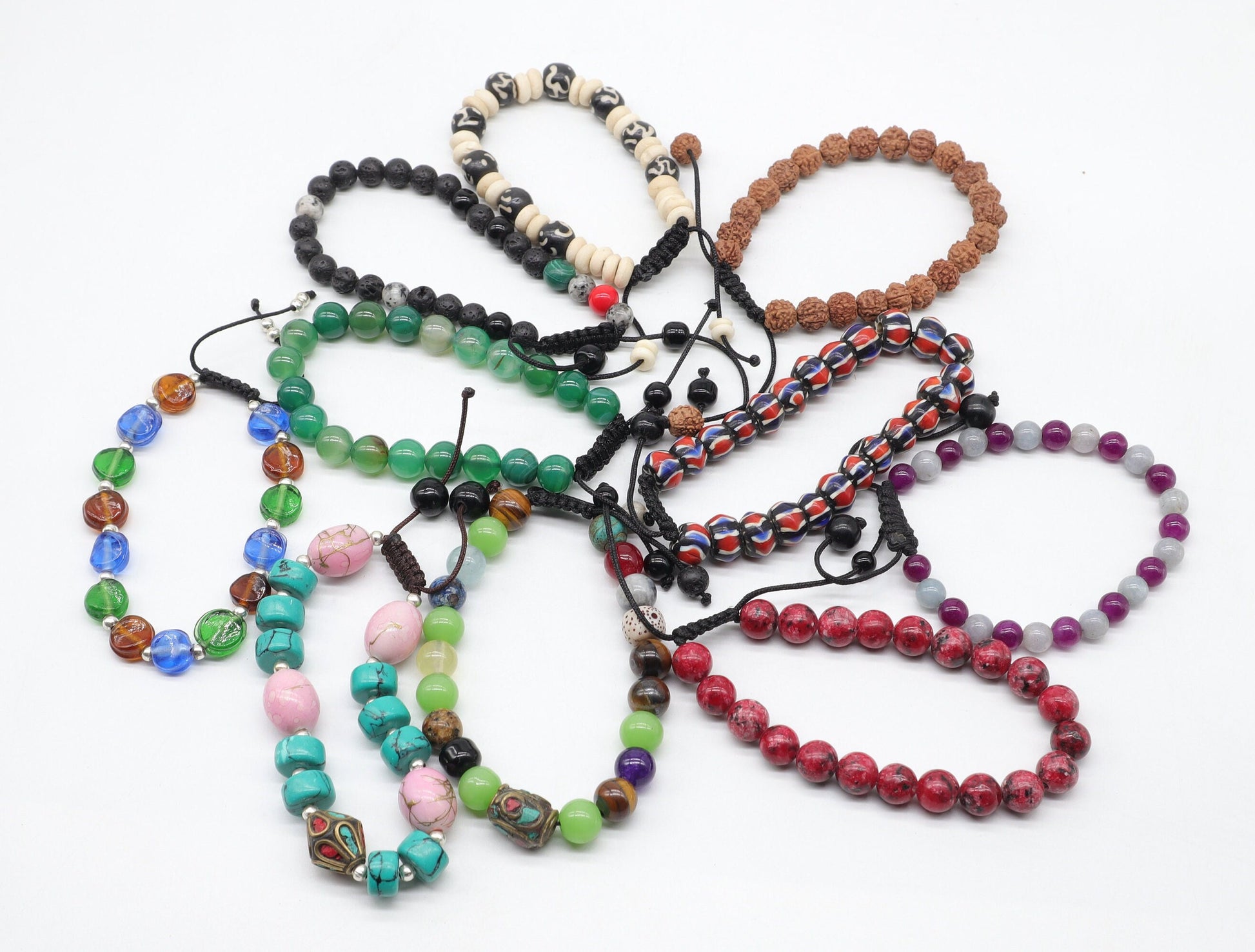 Natural Handmade Crystal Healing Bracelets Adjustable Unisex Bracelet in Bulk For Gifting