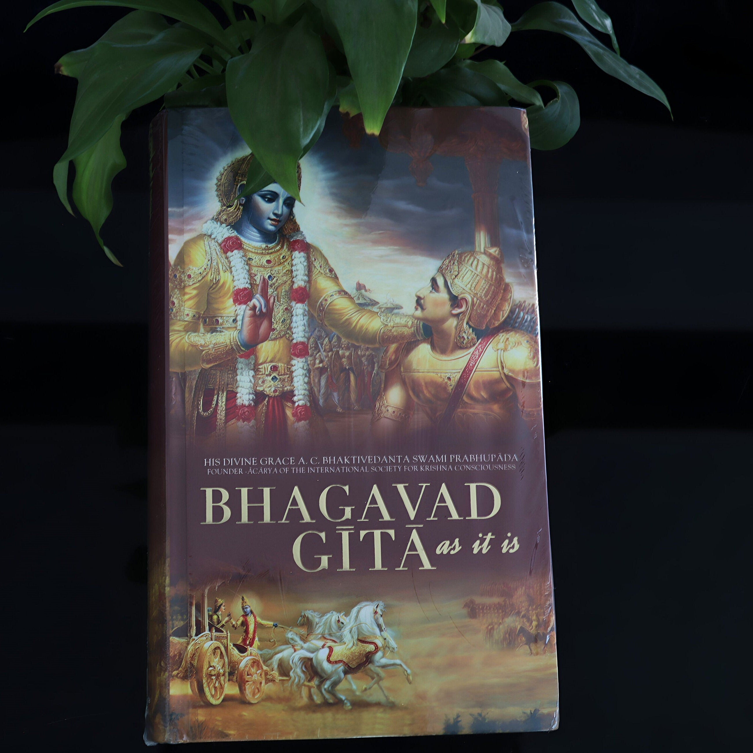 Bhagavad Gita As It Is: Sacred Hindu Scripture - English Edition