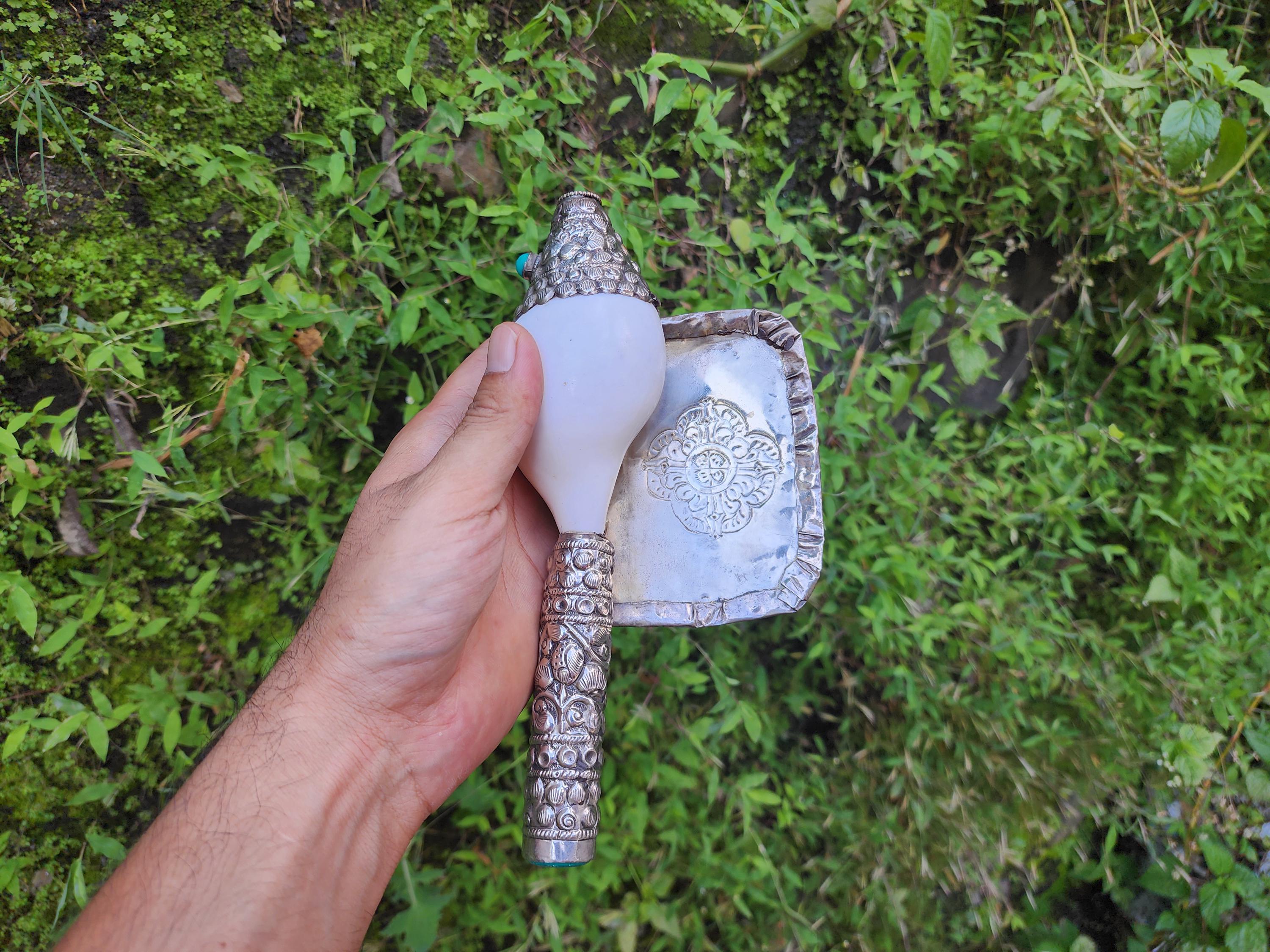 Tibetan Vajra Conch Shell – Sacred Blowing Sankha With Intricate Handcrafted Artistry