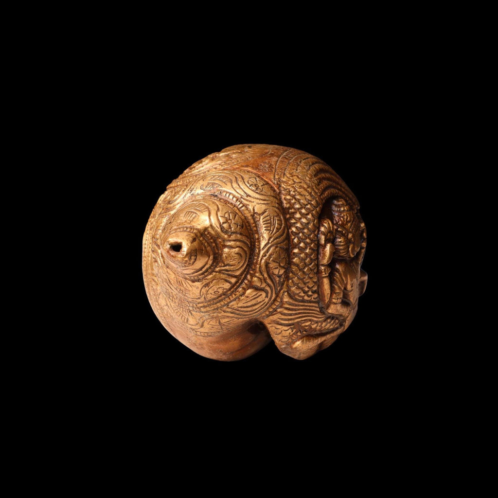 Hand Carved Blowable Laxmi Narayan Shankha, Metal Conch Shell