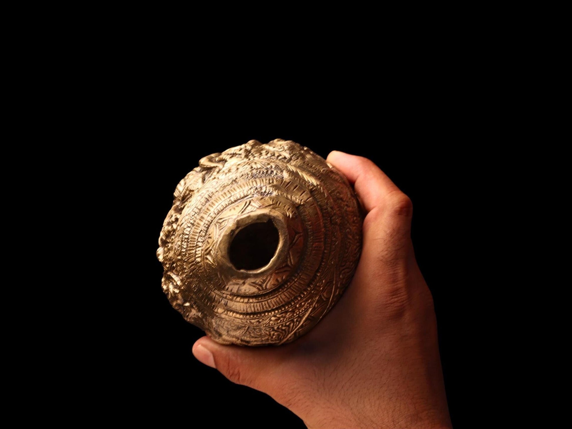 Ma Durga Brass Conch Shell: Hindu Goddess Shrine Decor, Nepal