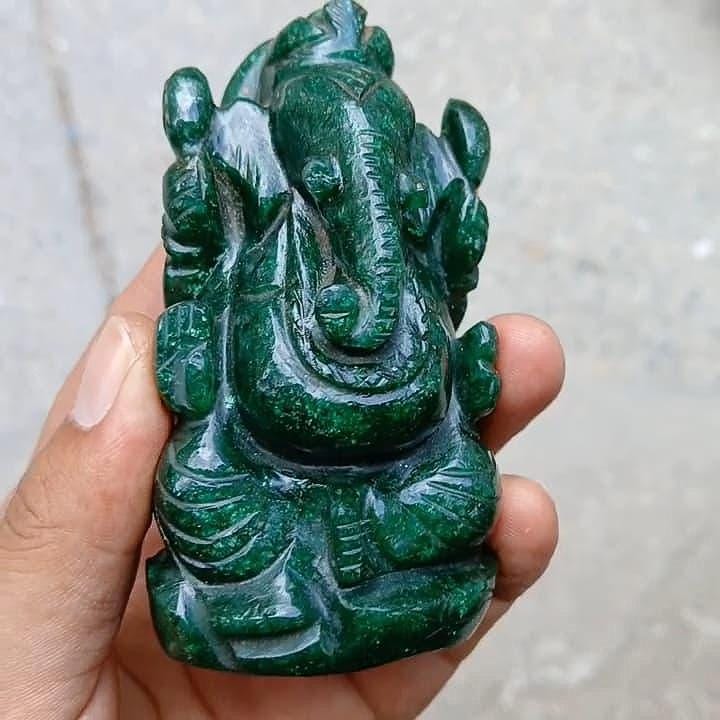 Hand Carved Green Jade Ganesha Statue: Hindu Shrine Decor