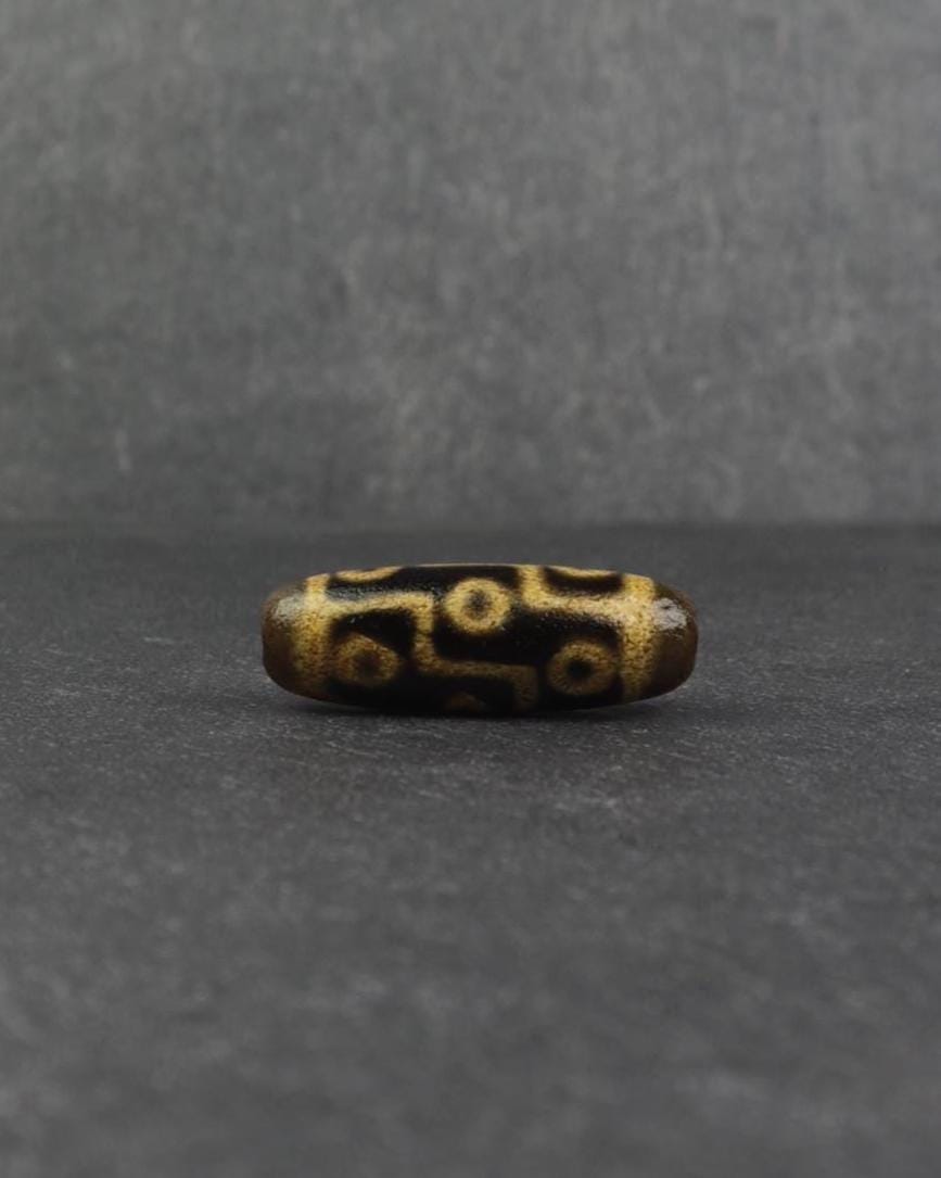 9 Eye Same Old Dzi Bead Amulet, Make Free Mala