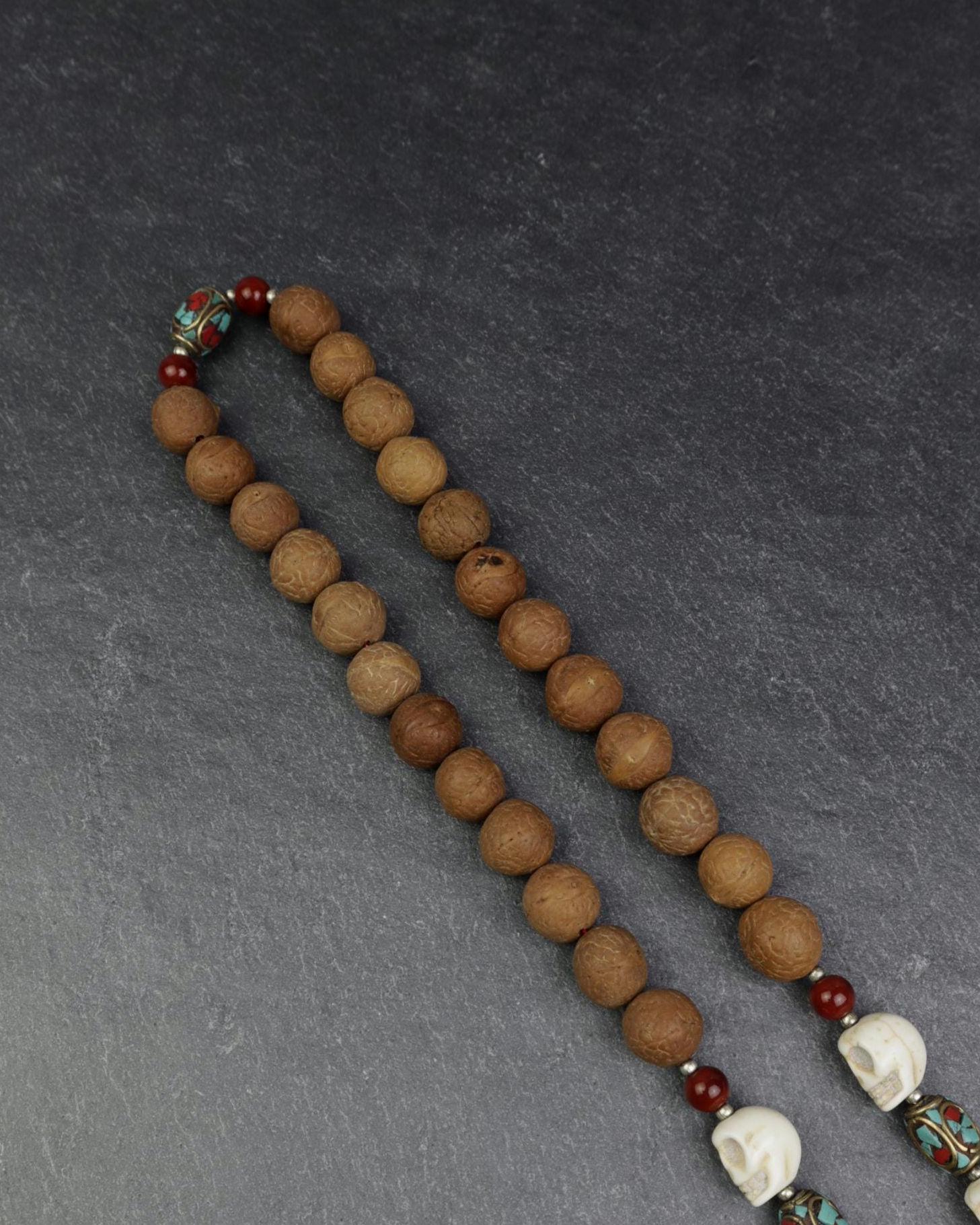 Bodhi Seeds And Howlite Skull Beads Mala
