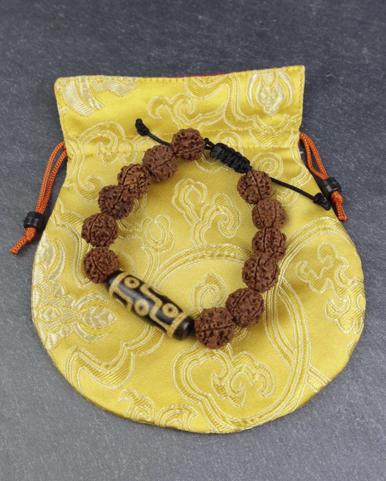 Tibetan Dzi-Rudraksha Bracelet, 9-Eye Dzi & 5 Face Rudraksha Beads