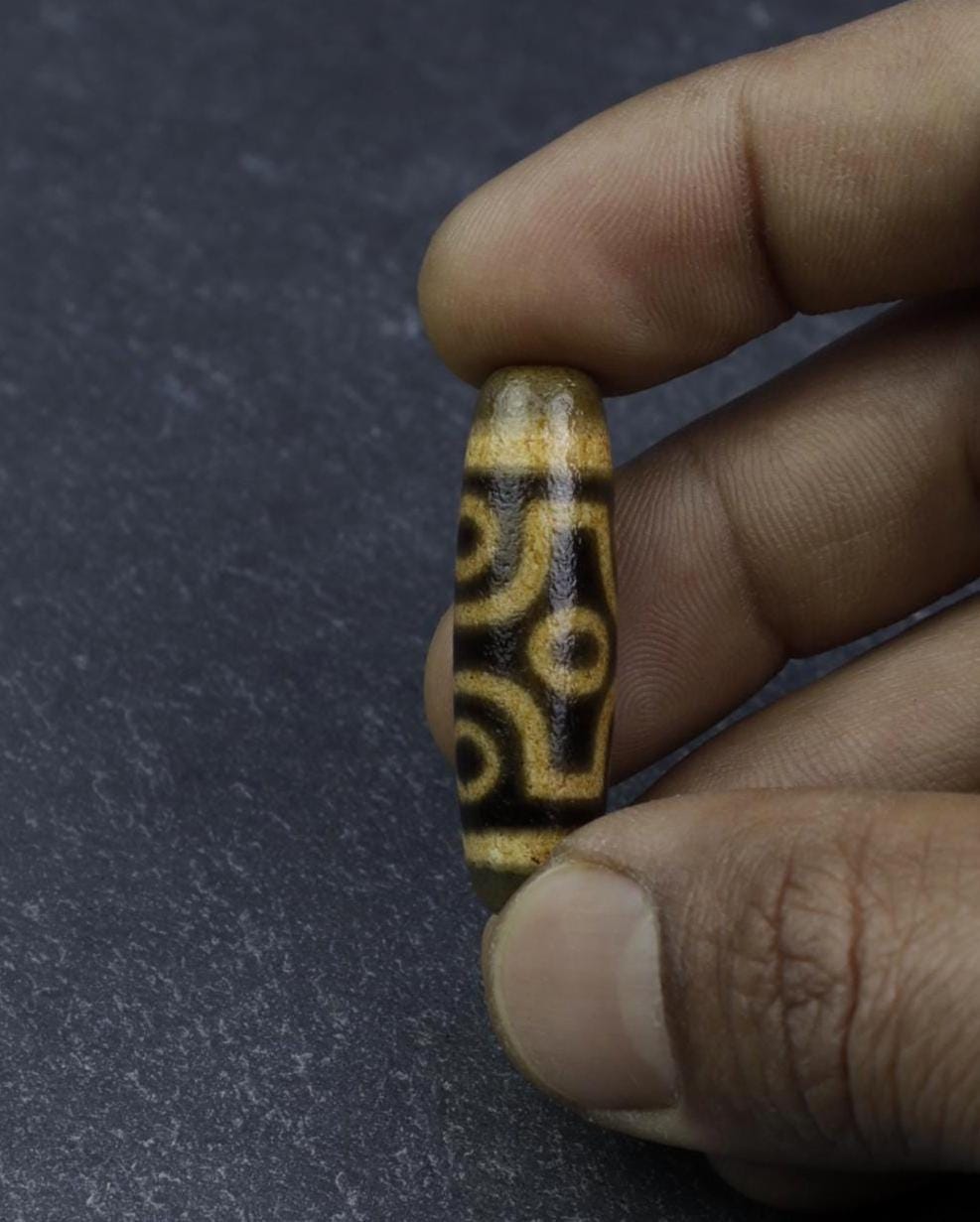 Authentic 6 Eye Tibetan Dzi Beads