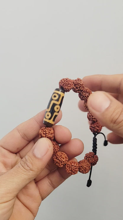 Dzi Rudraksha Bracelet, Tibetan Dzi & Nepali 5 Face Rudraksha
